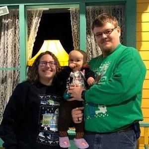 Meet your Posher, Holly